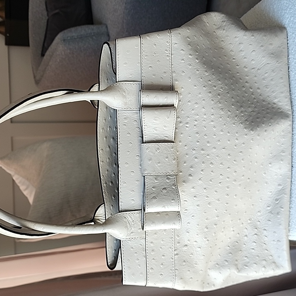 KATE SPADE Elegant Cream Handbag - Picture 4 of 11
